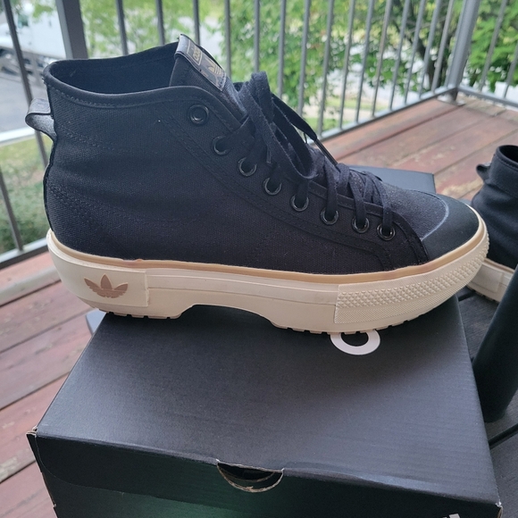 Adidas Nizza Trek W Shoes - Picture 7 of 12